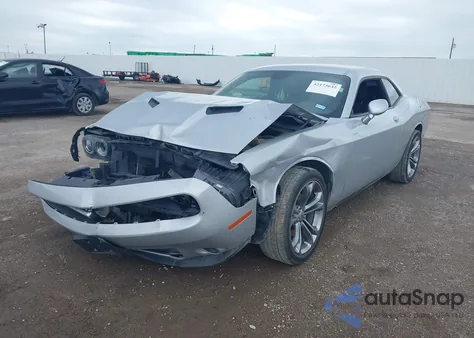 2021 Dodge Challenger Sxt Awd from USA, damaged, VIN 2C3CDZGG4MH600339